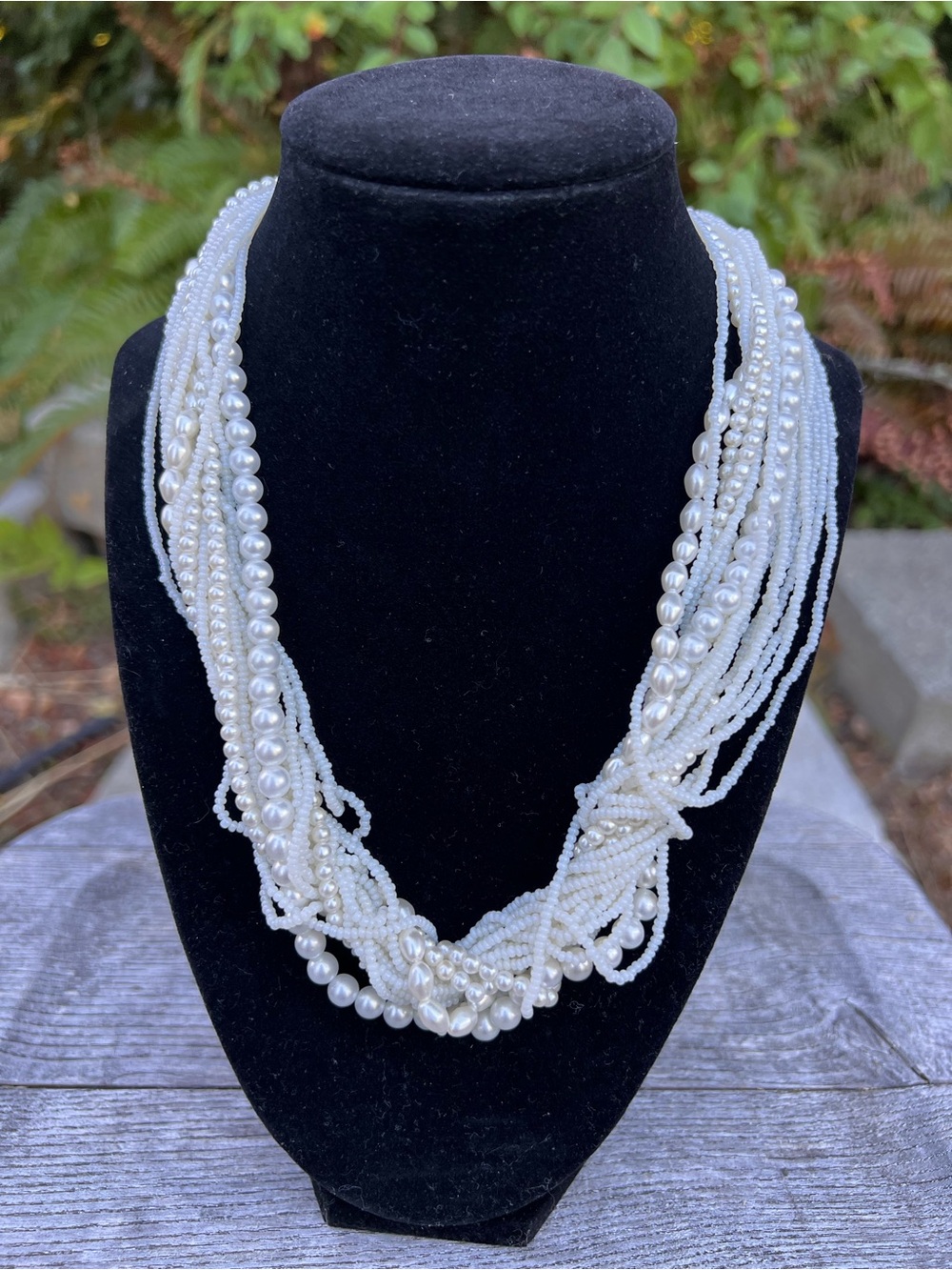 Vintage Elegant Multi-Strand White Pearl Necklace - Women Jewelry